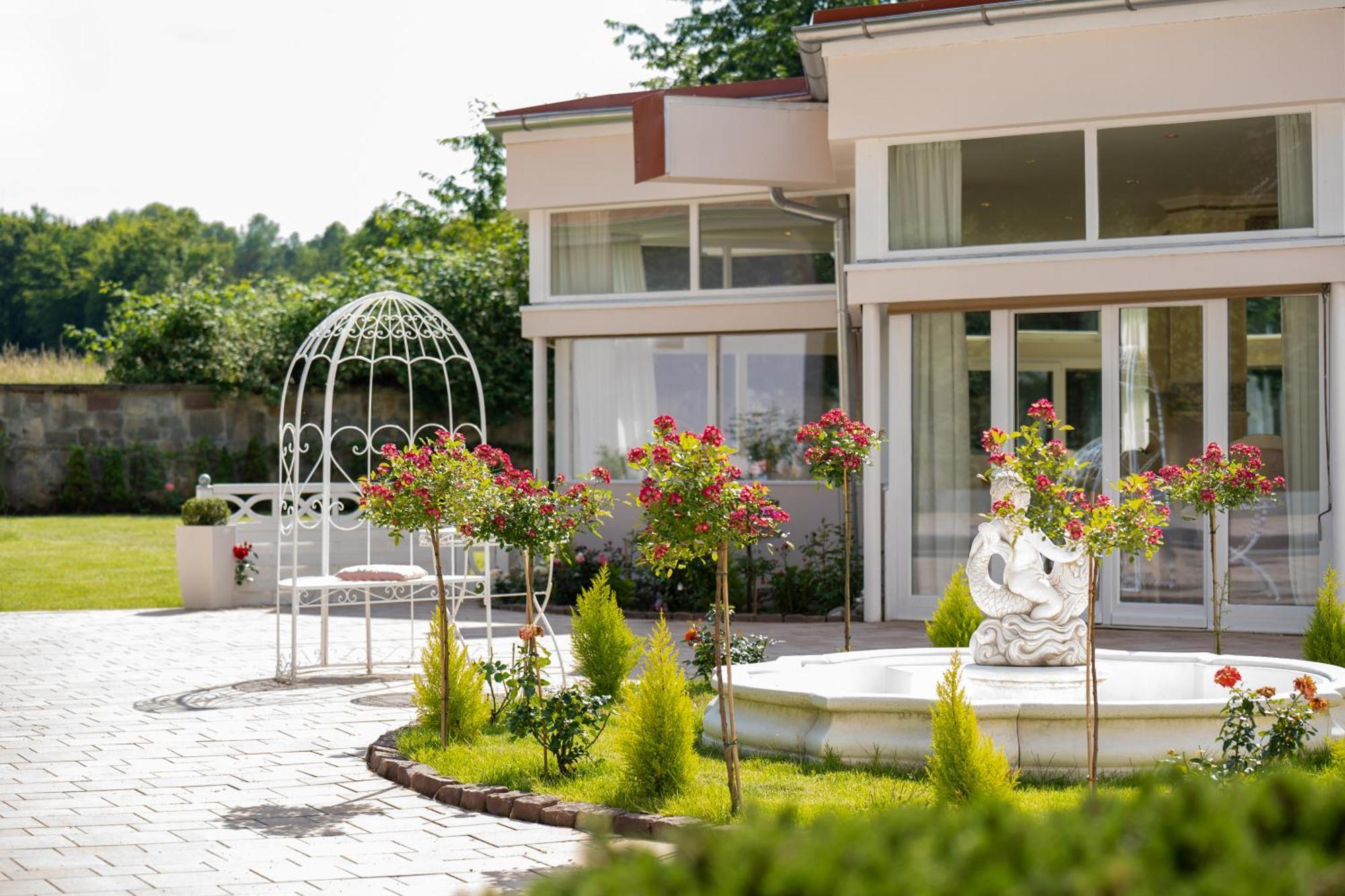Schlosshotel Wilhelmsthal Calden Εξωτερικό φωτογραφία