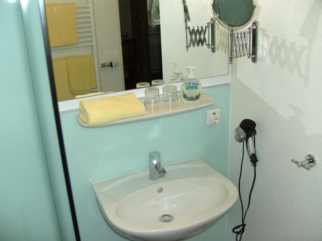 Schlosshotel Wilhelmsthal Calden Δωμάτιο φωτογραφία